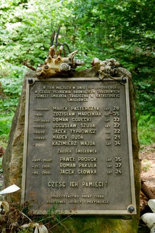 Strzebowiska - Pomnik katastrofy śmigłowca